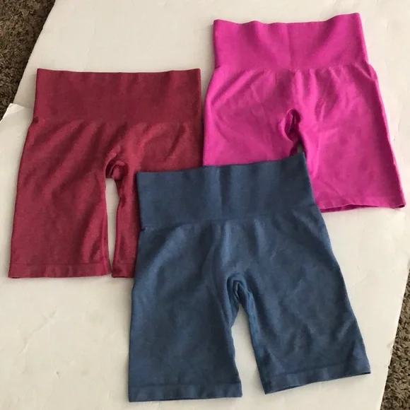 Women’s Shorts Yoga Athletic Unbranded SZ XS Bundle of 3 Pink Blue Rust like new - Picture 1 of 8
